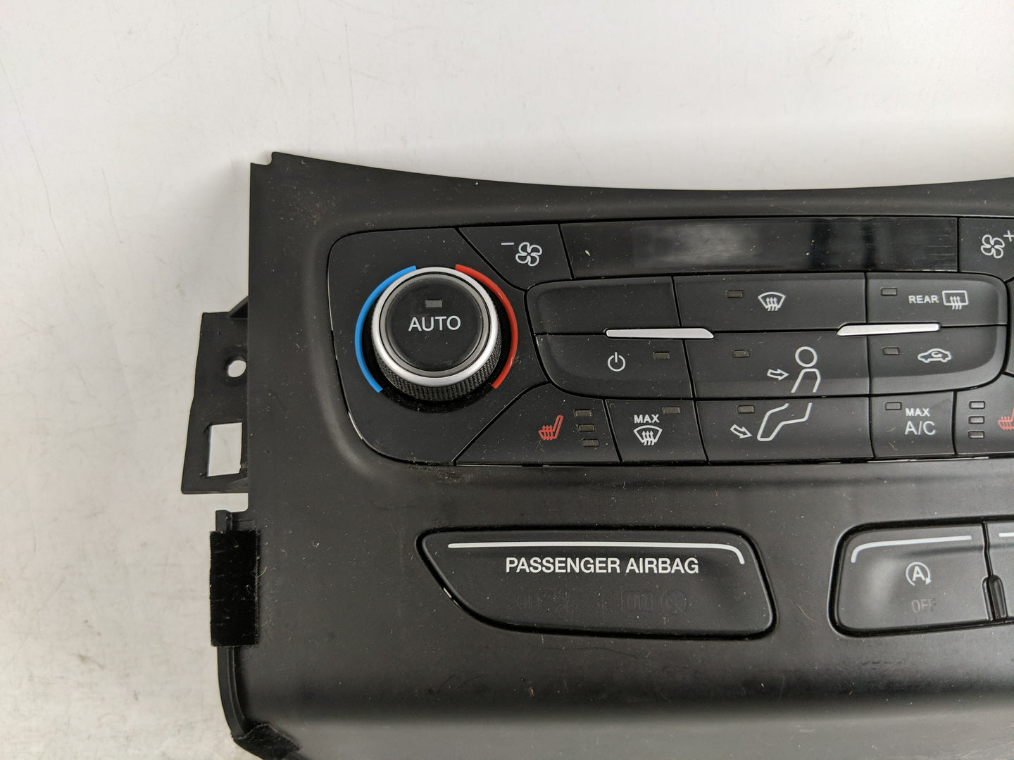 2018-2019 Ford Escape Climate Control Module Temperature AC/Heater Replacement P/N:GJ5T-18C612-CJ Fits Fits 2018 2019 OEM Us