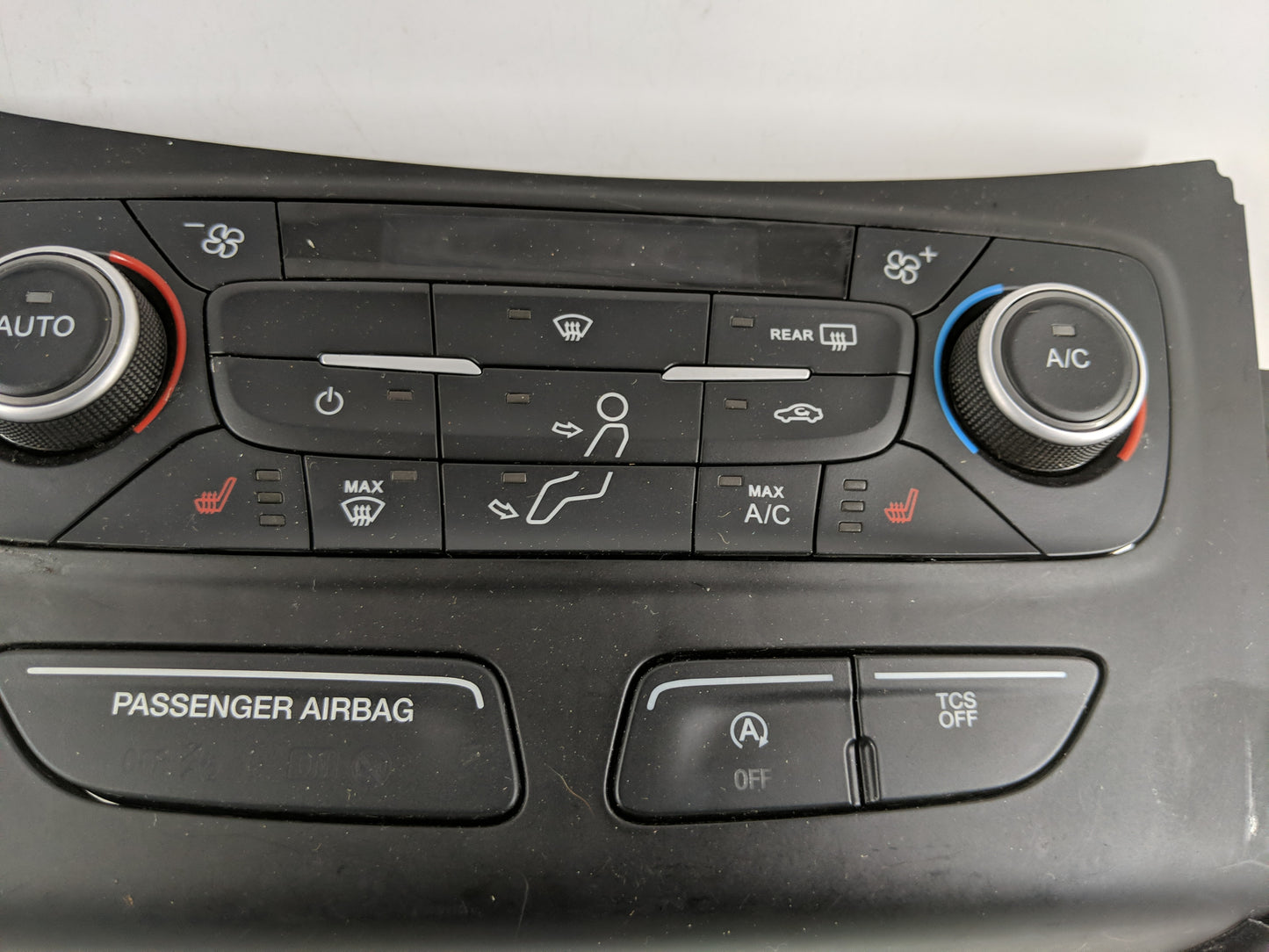 2018-2019 Ford Escape Climate Control Module Temperature AC/Heater Replacement P/N:GJ5T-18C612-CJ Fits Fits 2018 2019 OEM Us