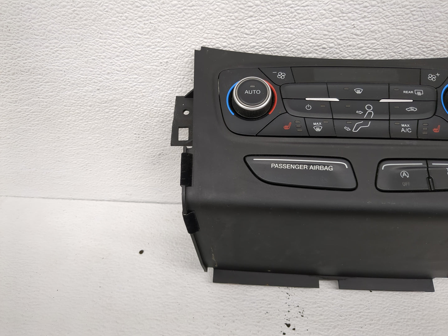 2018-2019 Ford Escape Climate Control Module Temperature AC/Heater Replacement P/N:GJ5T-18C612-CJ Fits Fits 2018 2019 OEM Us