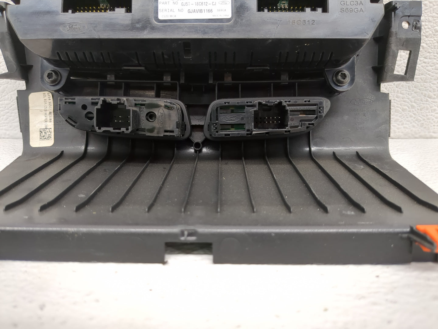 2018-2019 Ford Escape Climate Control Module Temperature AC/Heater Replacement P/N:GJ5T-18C612-CJ Fits Fits 2018 2019 OEM Us