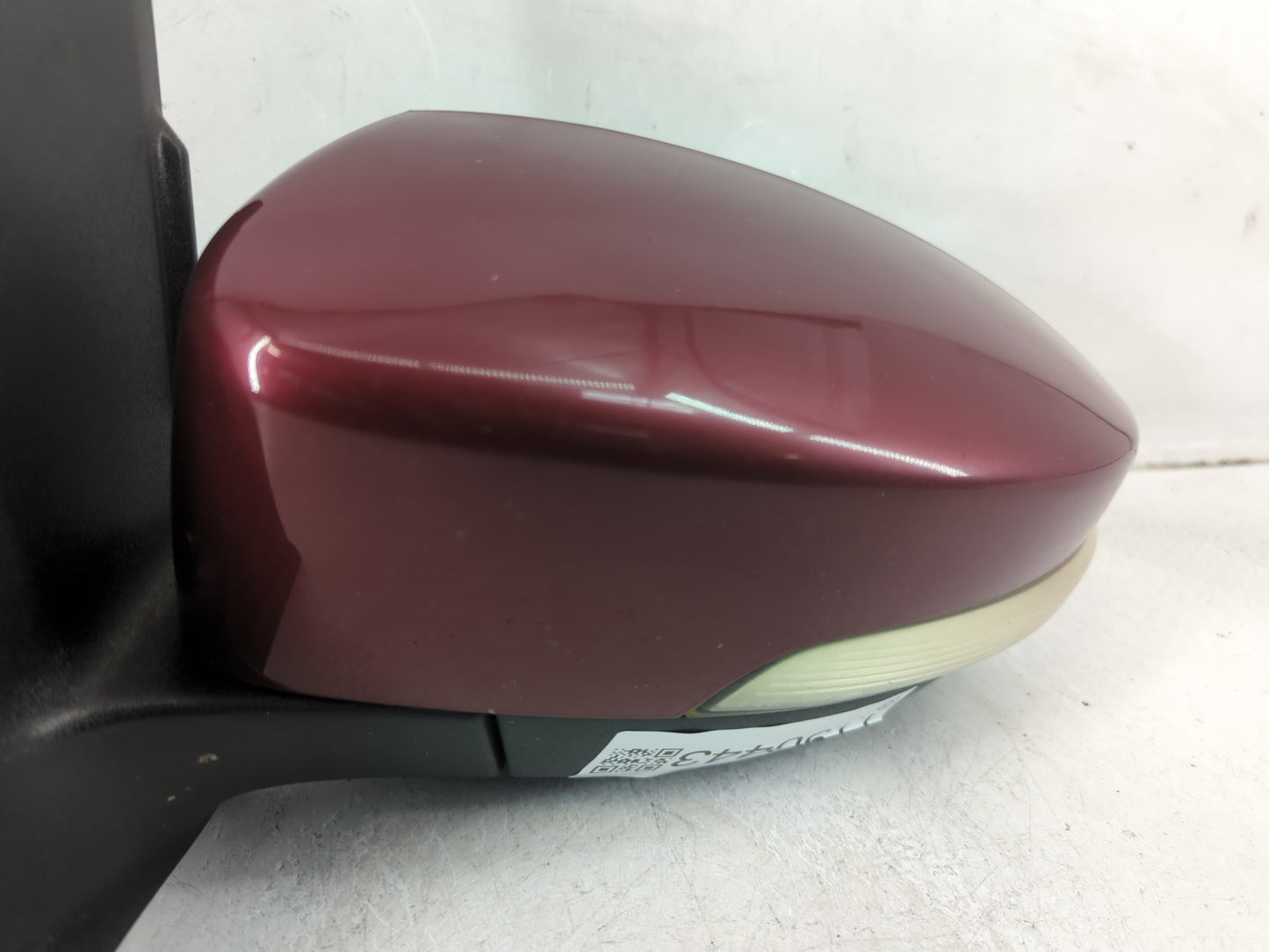 2013-2016 Ford Escape Driver Side View Mirror - Left Door Mirror OEM Used - Oemusedautoparts1.com