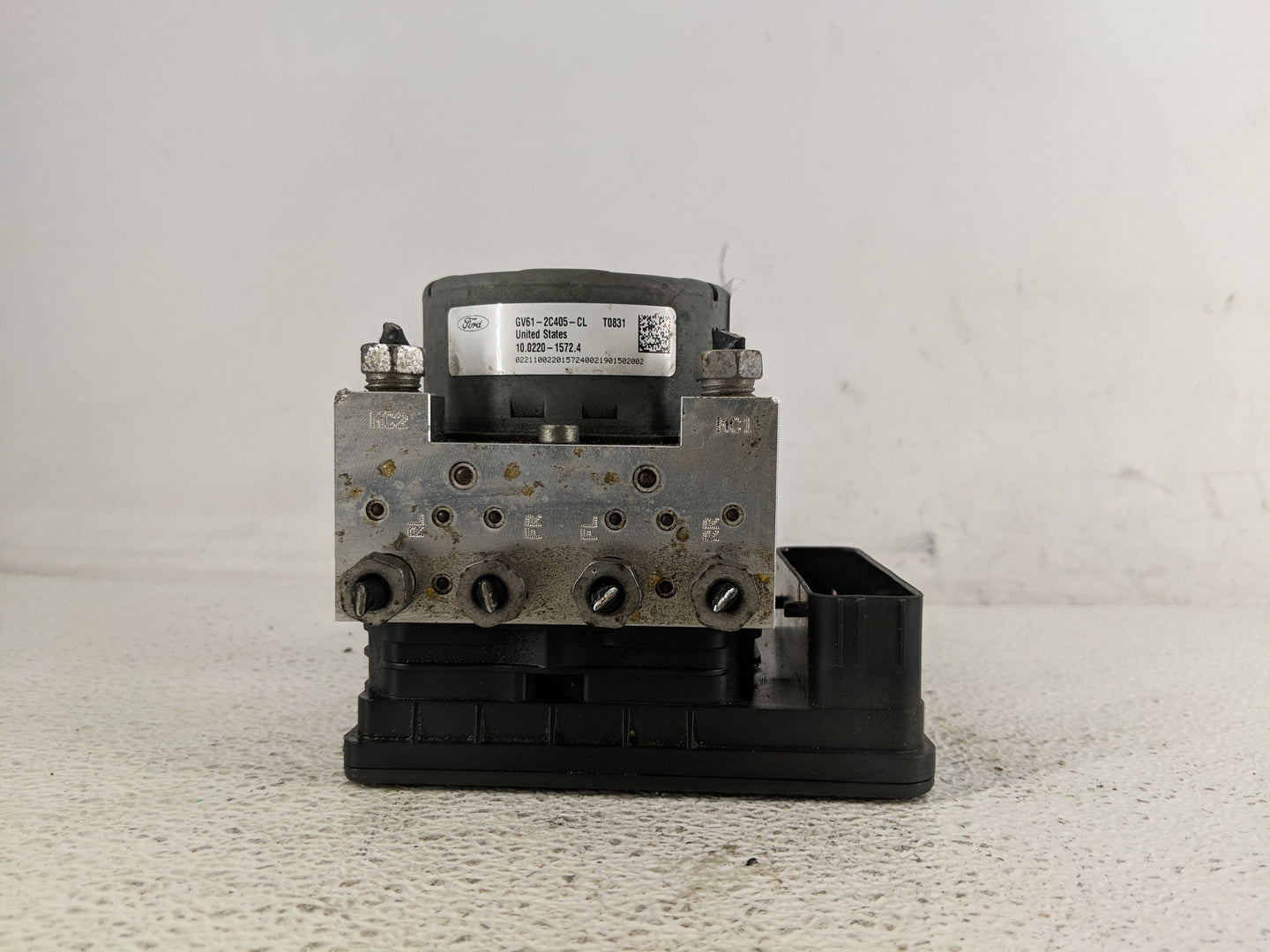 2017-2019 Ford Escape ABS Pump Control Module Replacement P/N:GV61-2C219-DL Fits Fits 2017 2018 2019 OEM Used Auto Parts - O