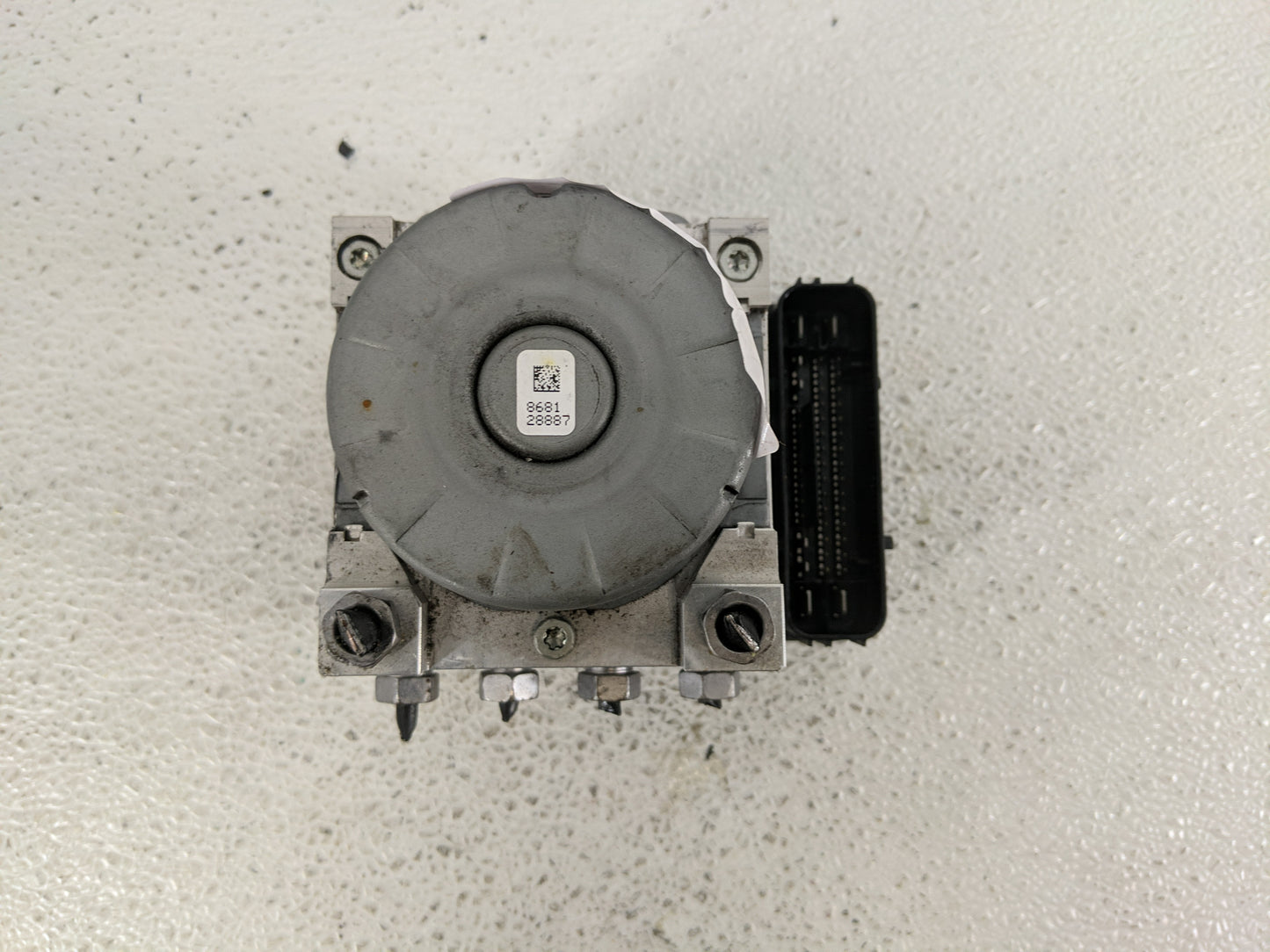 2017-2019 Ford Escape ABS Pump Control Module Replacement P/N:GV61-2C219-DL Fits Fits 2017 2018 2019 OEM Used Auto Parts - O