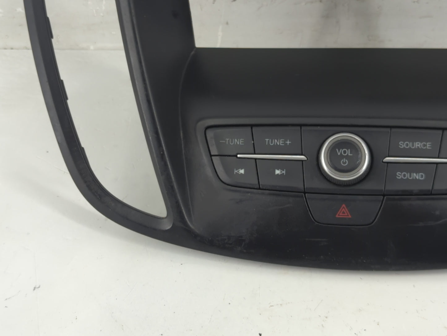 2017-2019 Ford Escape Radio Control Panel - Oemusedautoparts1.com