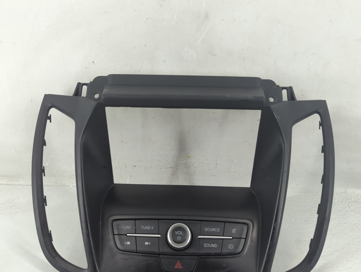 2017-2019 Ford Escape Radio Control Panel - Oemusedautoparts1.com
