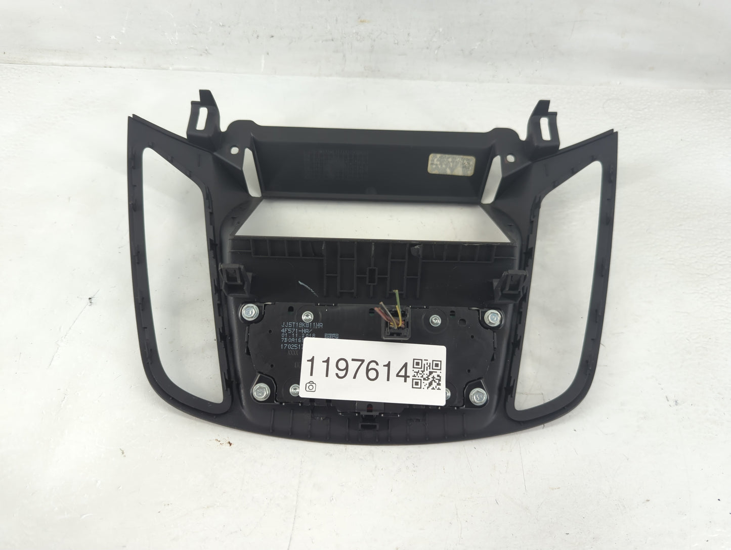 2017-2019 Ford Escape Radio Control Panel - Oemusedautoparts1.com