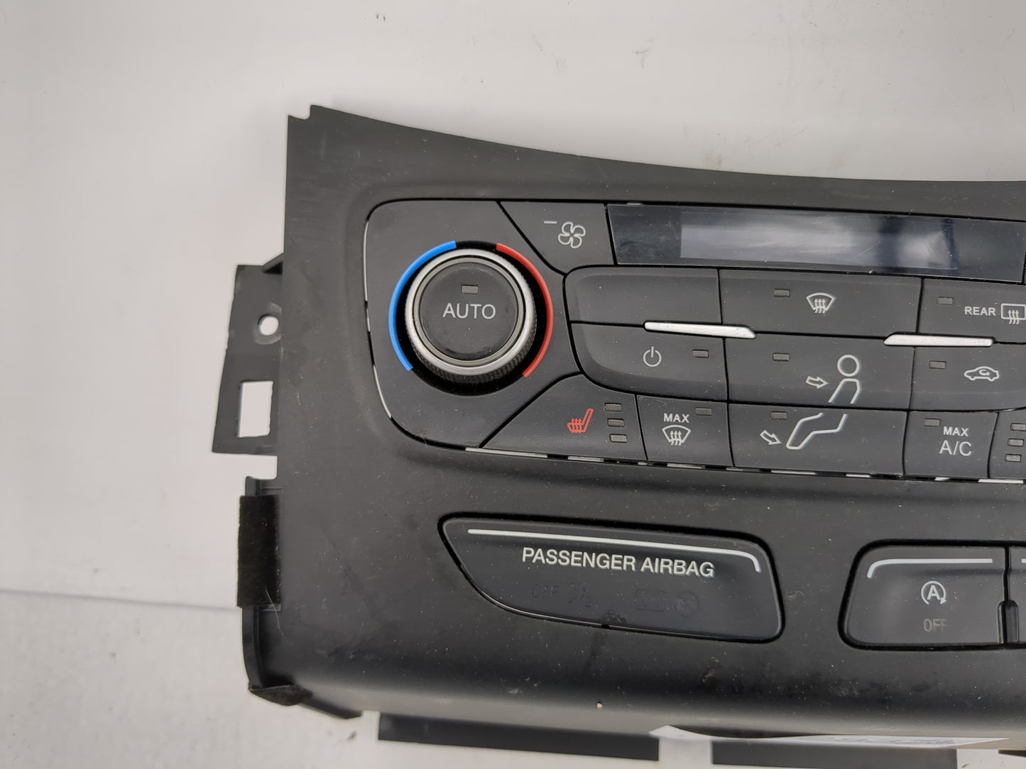 2018-2019 Ford Escape Climate Control Module Temperature AC/Heater Replacement P/N:GJ5T-18C612-CK Fits Fits 2018 2019 OEM Us