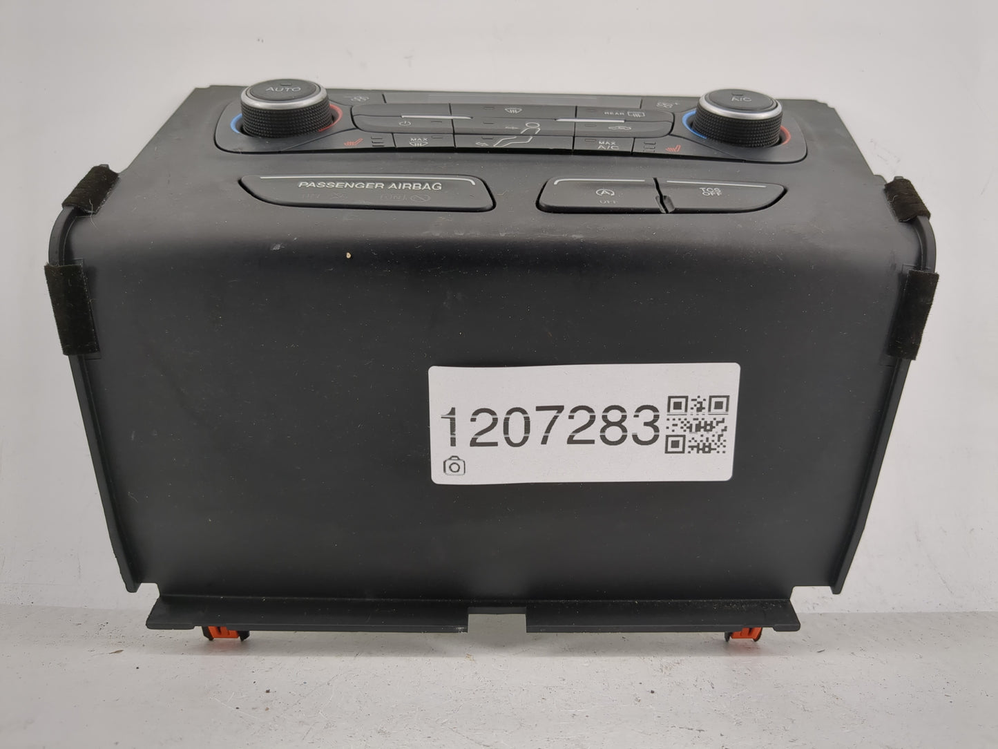 2018-2019 Ford Escape Climate Control Module Temperature AC/Heater Replacement P/N:GJ5T-18C612-CK Fits Fits 2018 2019 OEM Us