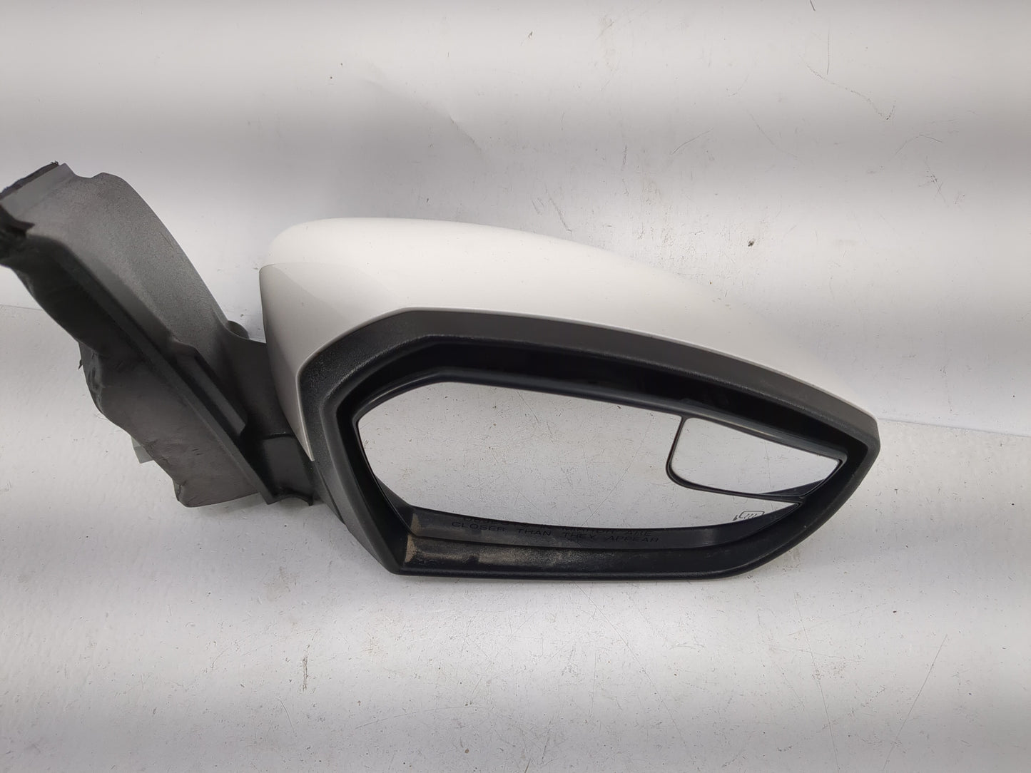 2017-2019 Ford Escape Side Mirror Replacement Passenger Right View Door Mirror Fits Fits 2017 2018 2019 OEM Used Auto Parts 