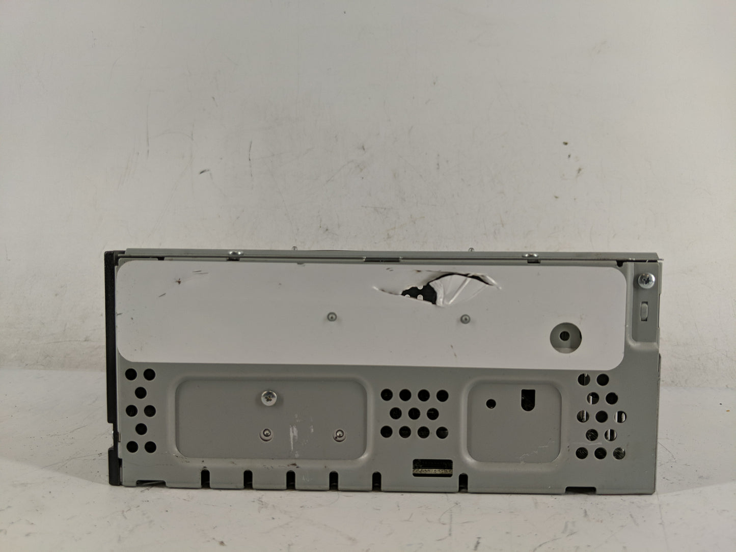 2019 Ford Escape Radio AM FM Cd Player Receiver Replacement P/N:GJ5T-19C107-KA Fits OEM Used Auto Parts - Oemusedautoparts1.