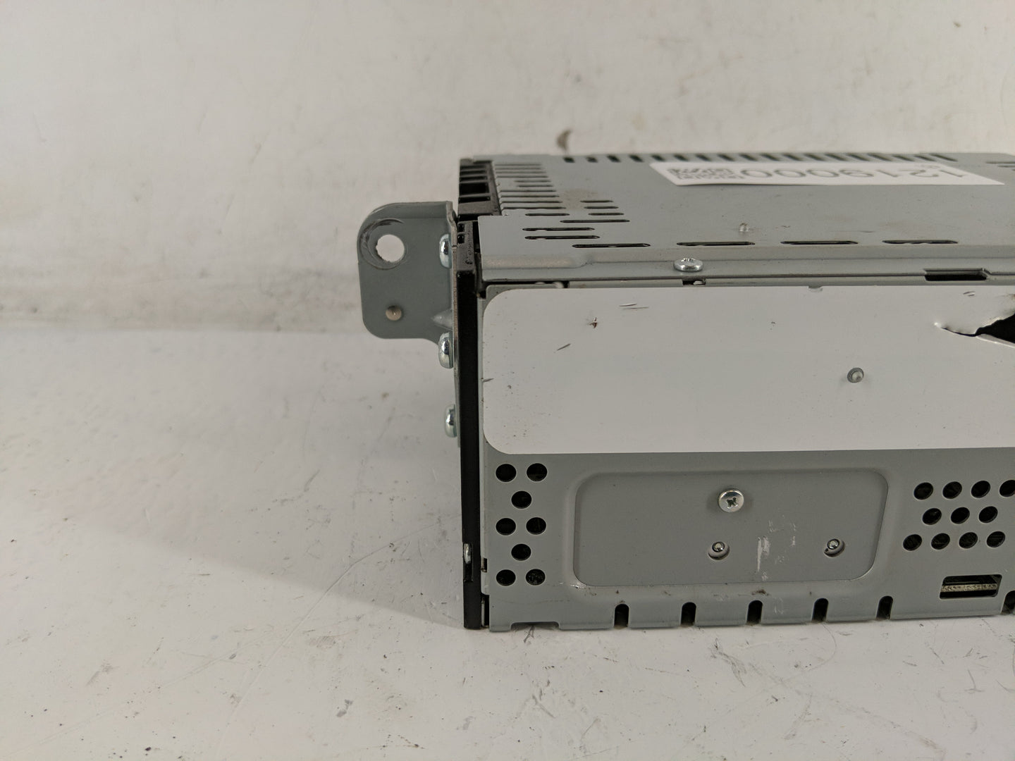 2019 Ford Escape Radio AM FM Cd Player Receiver Replacement P/N:GJ5T-19C107-KA Fits OEM Used Auto Parts - Oemusedautoparts1.