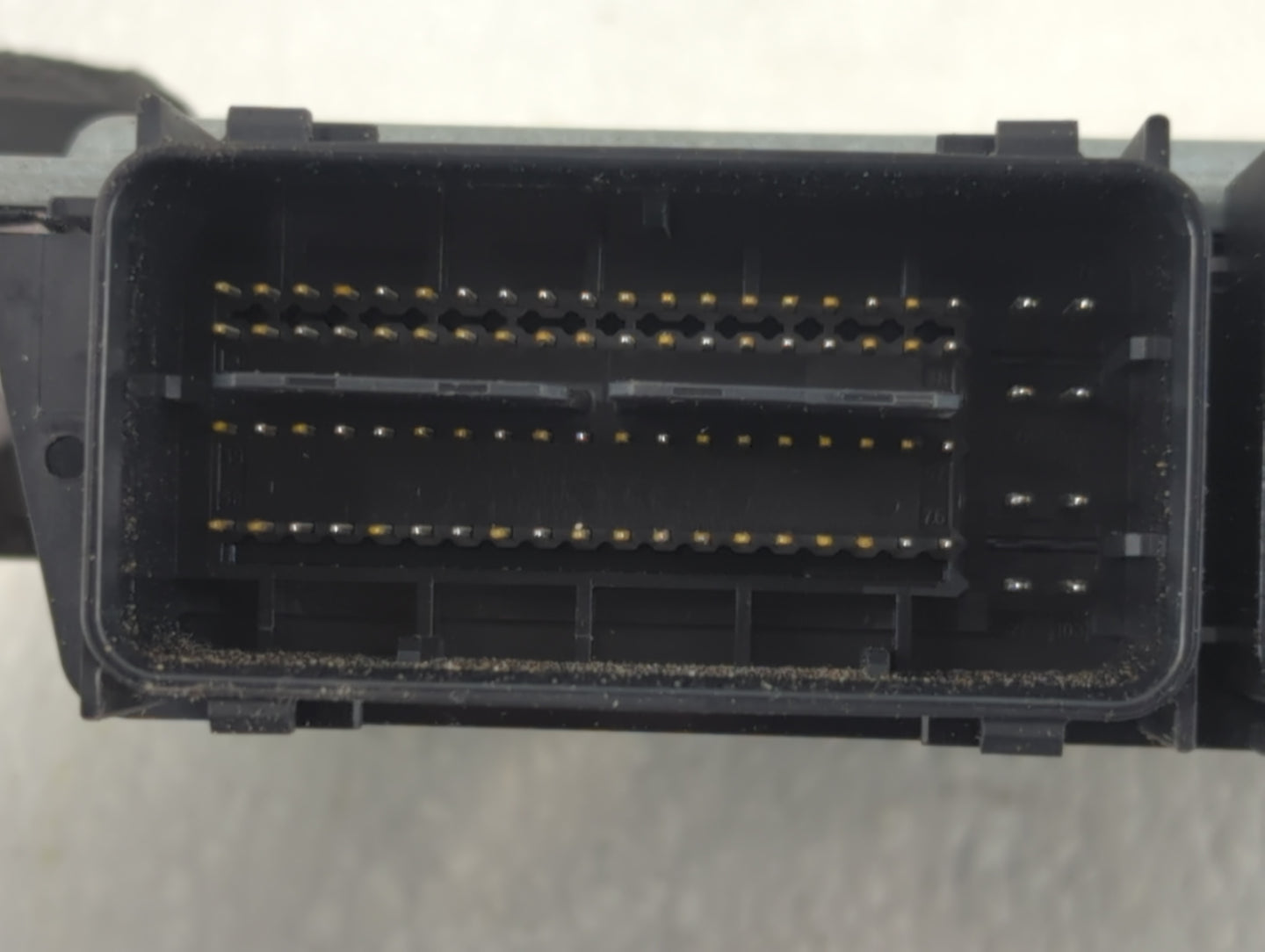 2017-2019 Ford Escape PCM Engine Control Computer ECU ECM PCU OEM P/N:HJ5A-12A650-MA Fits Fits 2017 2018 2019 OEM Used Auto 