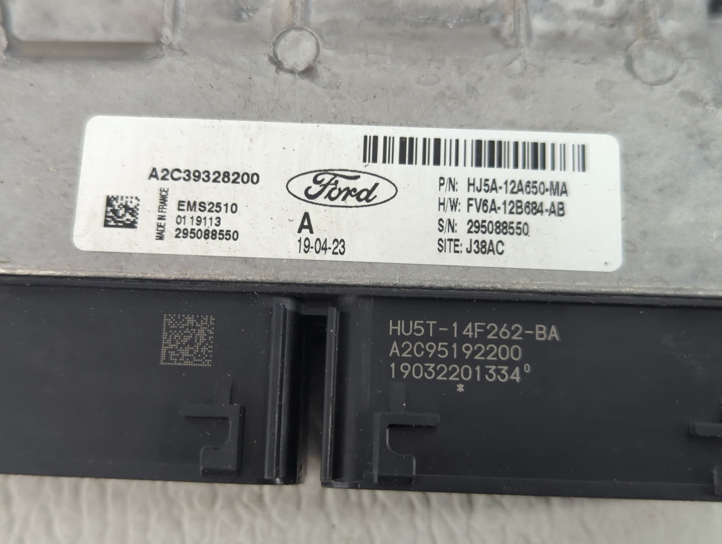 2017-2019 Ford Escape PCM Engine Control Computer ECU ECM PCU OEM P/N:HJ5A-12A650-MA Fits Fits 2017 2018 2019 OEM Used Auto 