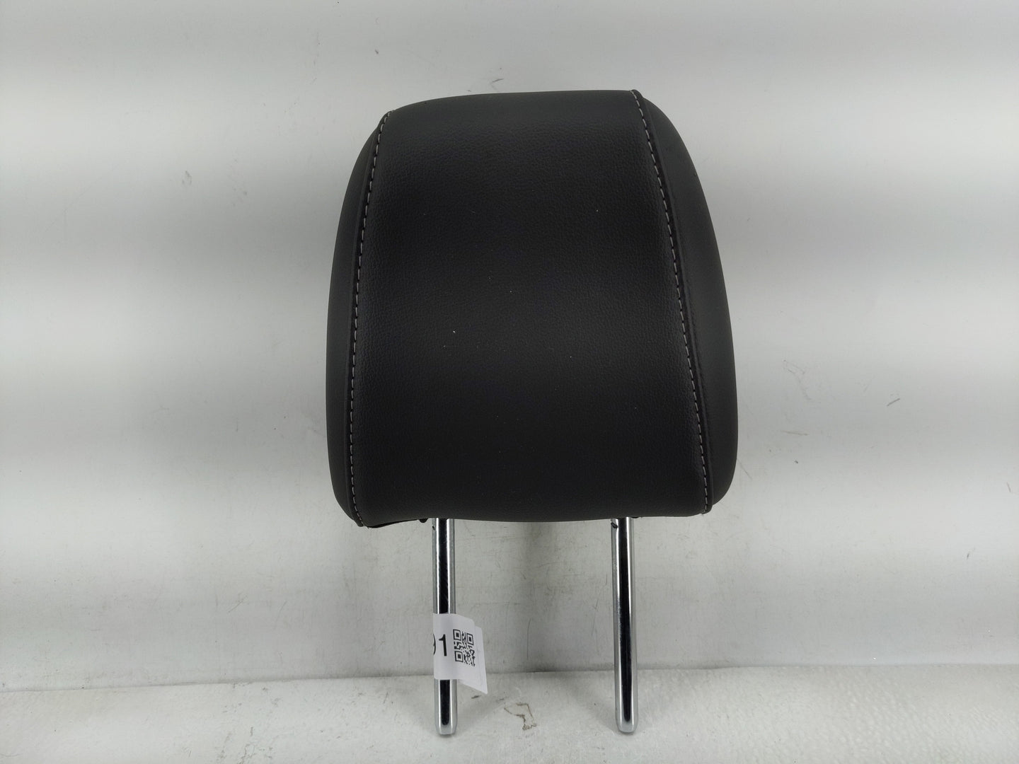 2019 Ford Escape Headrest Head Rest Front Driver Passenger Seat Fits OEM Used Auto Parts - Oemusedautoparts1.com