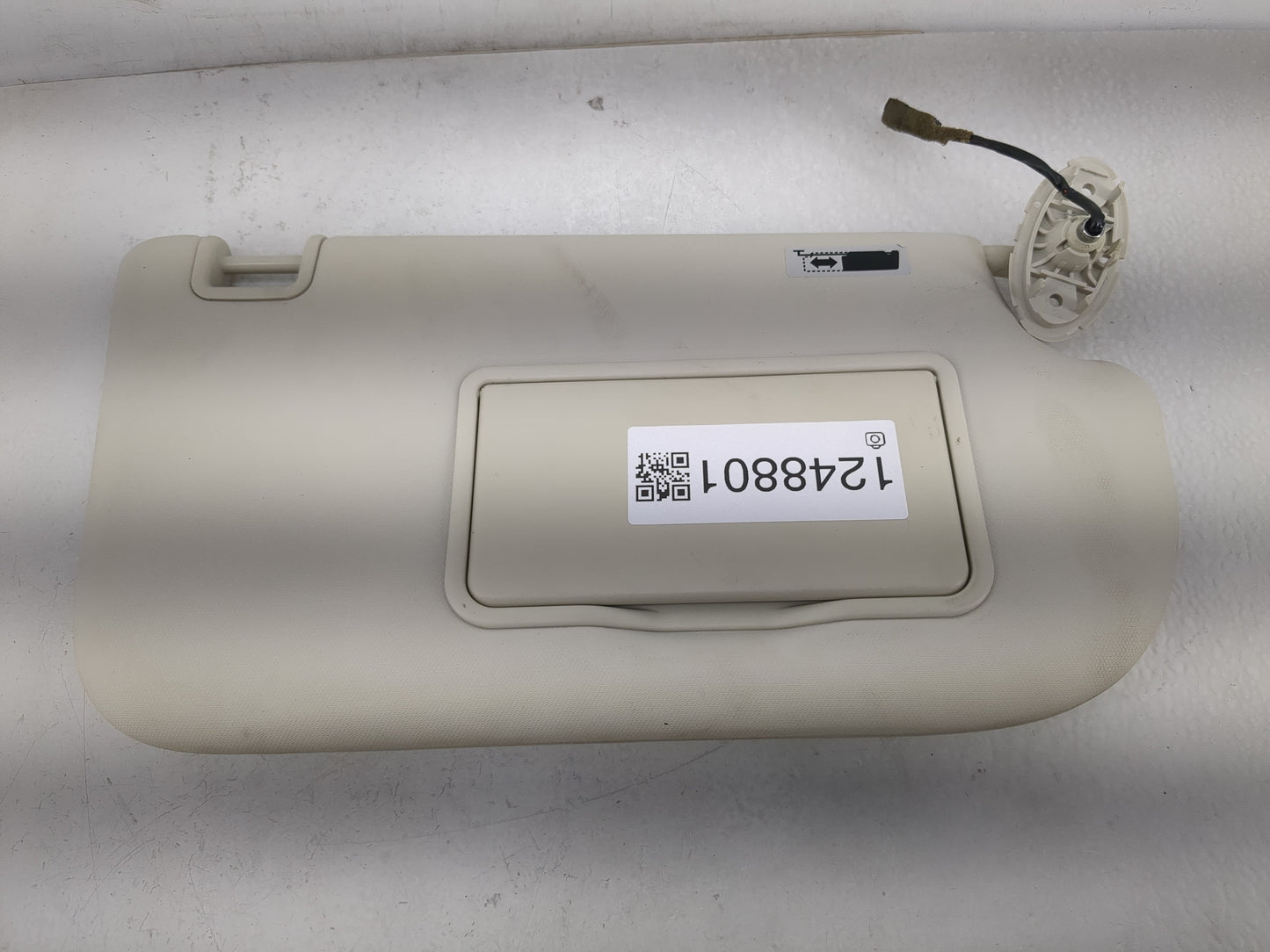 2013-2019 Ford Escape Sun Visor Shade Replacement Passenger Right Mirror Fits Fits 2013 2014 2015 2016 2017 2018 2019 OEM Us