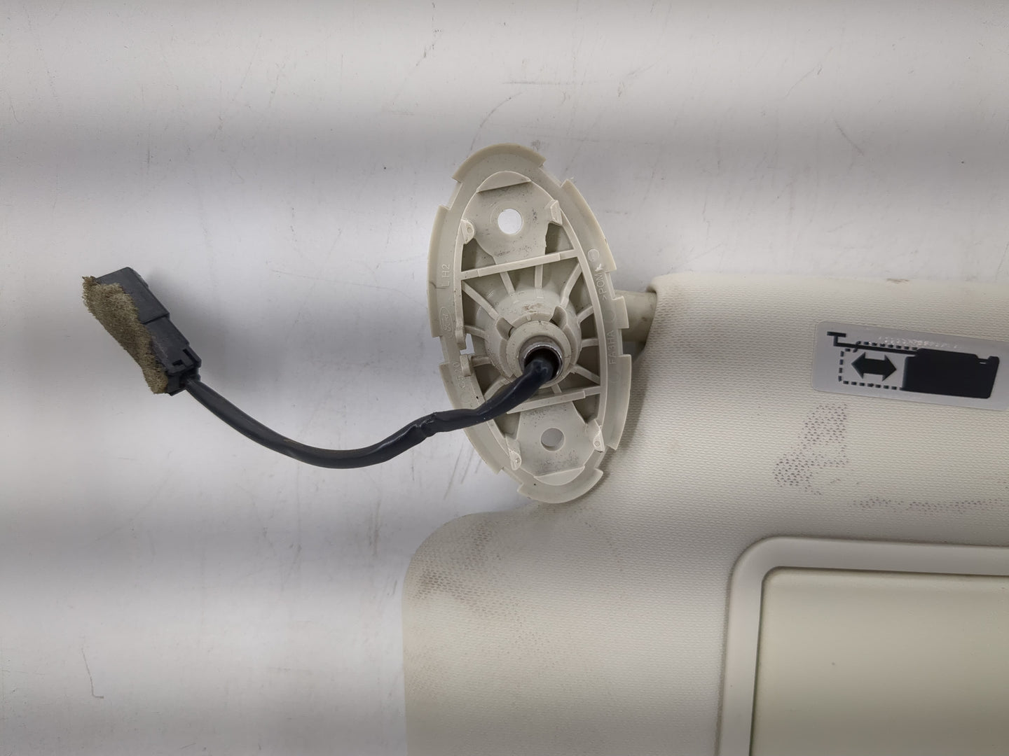 2013-2019 Ford Escape Sun Visor Shade Replacement Driver Left Mirror Fits Fits 2013 2014 2015 2016 2017 2018 2019 OEM Used A