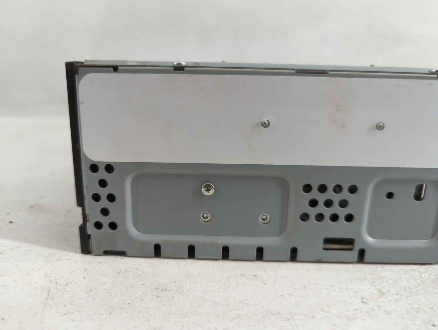 2019 Ford Escape Radio AM FM Cd Player Receiver Replacement P/N:GJ5T-19C107-KA Fits OEM Used Auto Parts - Oemusedautoparts1.