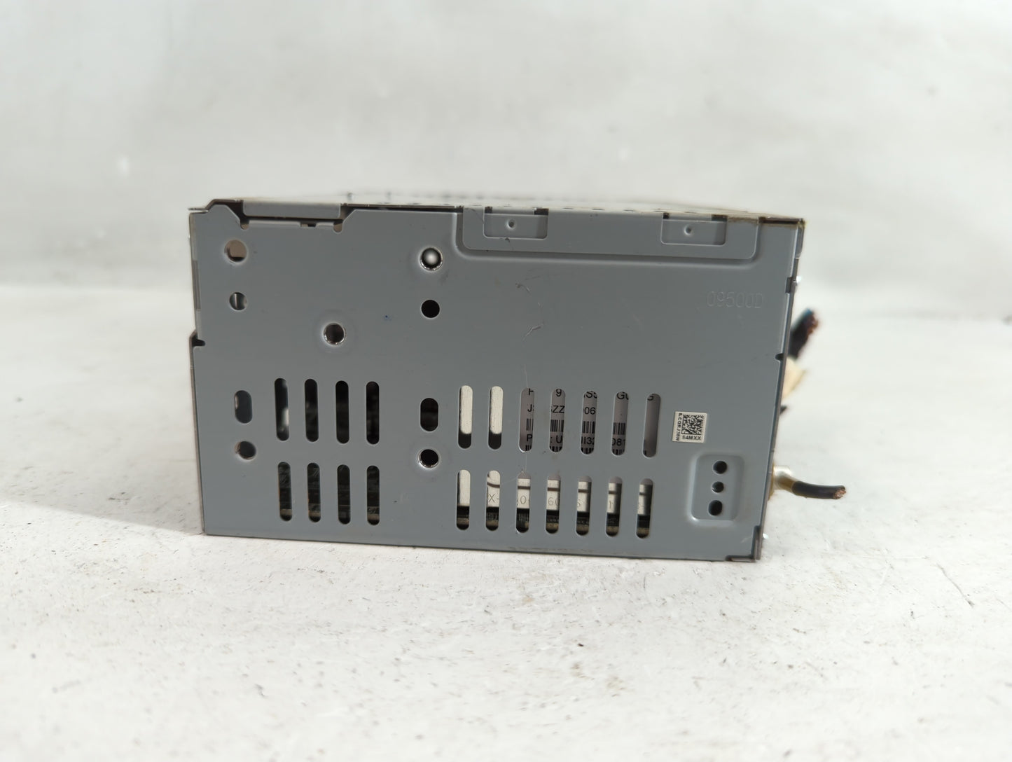 2019 Ford Escape Radio AM FM Cd Player Receiver Replacement P/N:GJ5T-19C107-KA Fits OEM Used Auto Parts - Oemusedautoparts1.