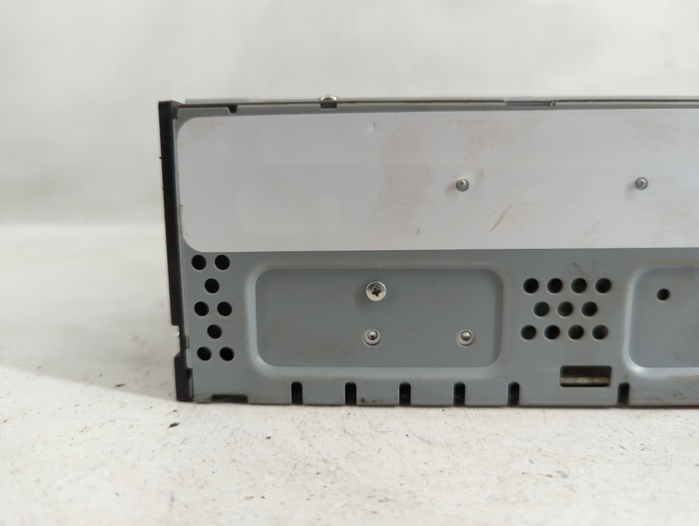 2017-2019 Ford Escape Radio AM FM Cd Player Receiver Replacement P/N:GJ5T-19C107-AE Fits Fits 2017 2018 2019 OEM Used Auto P