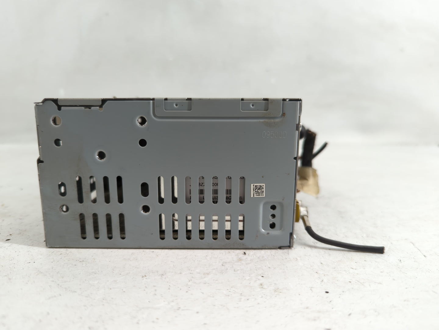2017-2019 Ford Escape Radio AM FM Cd Player Receiver Replacement P/N:GJ5T-19C107-AE Fits Fits 2017 2018 2019 OEM Used Auto P