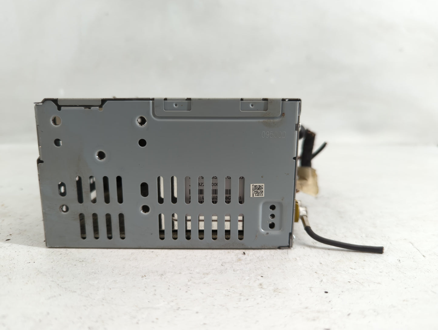2017-2019 Ford Escape Radio AM FM Cd Player Receiver Replacement P/N:GJ5T-19C107-AE Fits Fits 2017 2018 2019 OEM Used Auto P