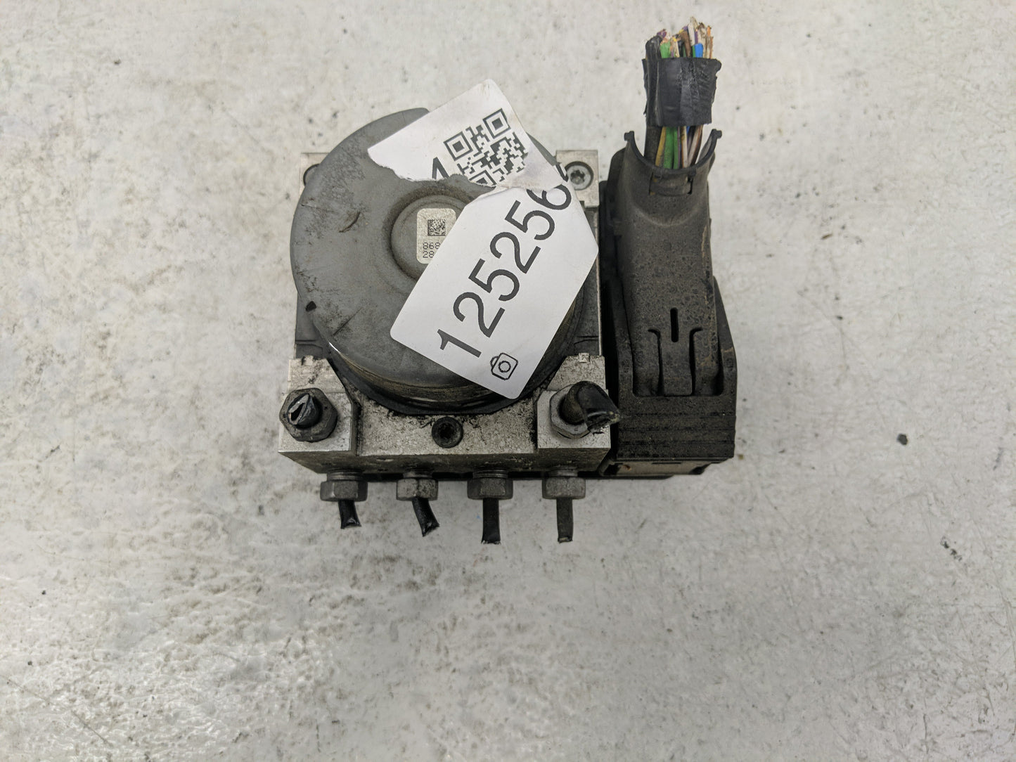 2017-2019 Ford Escape ABS Pump Control Module Replacement P/N:GV61-2C219-DL Fits Fits 2017 2018 2019 OEM Used Auto Parts - O