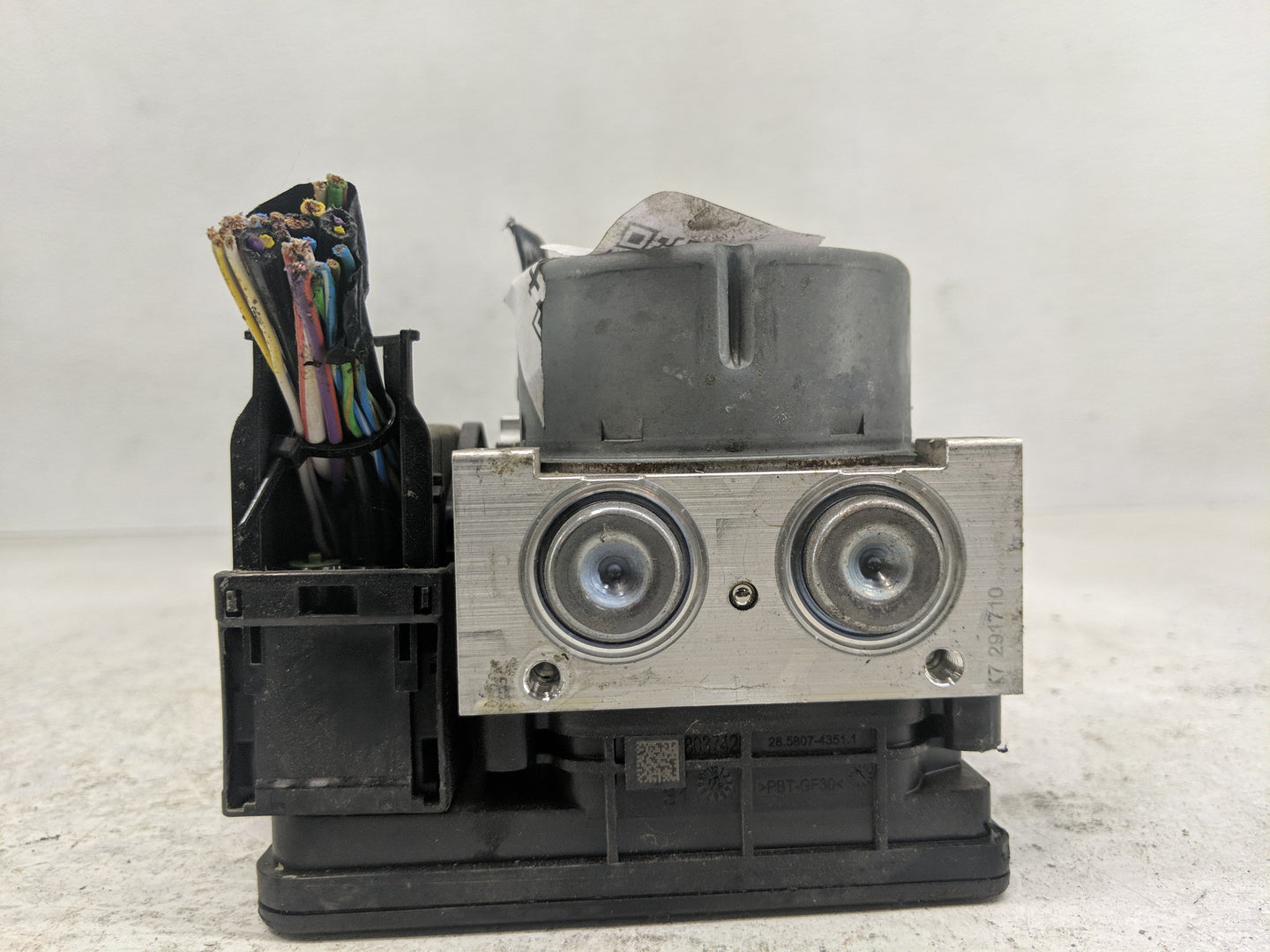 2017-2019 Ford Escape ABS Pump Control Module Replacement P/N:GV61-2C219-DL Fits Fits 2017 2018 2019 OEM Used Auto Parts - O