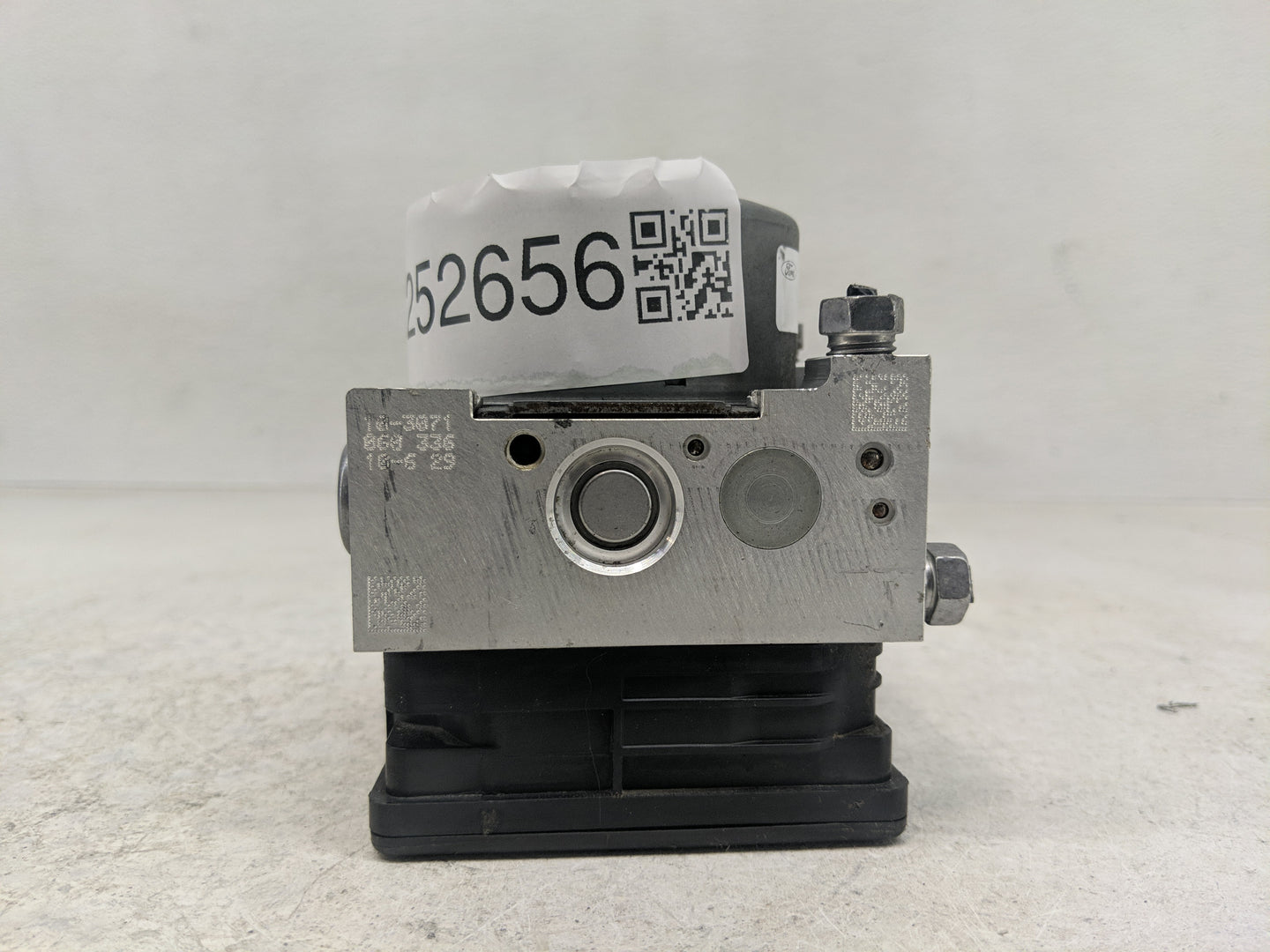 2017-2019 Ford Escape ABS Pump Control Module Replacement P/N:GV61-2C219-DL Fits Fits 2017 2018 2019 OEM Used Auto Parts - O