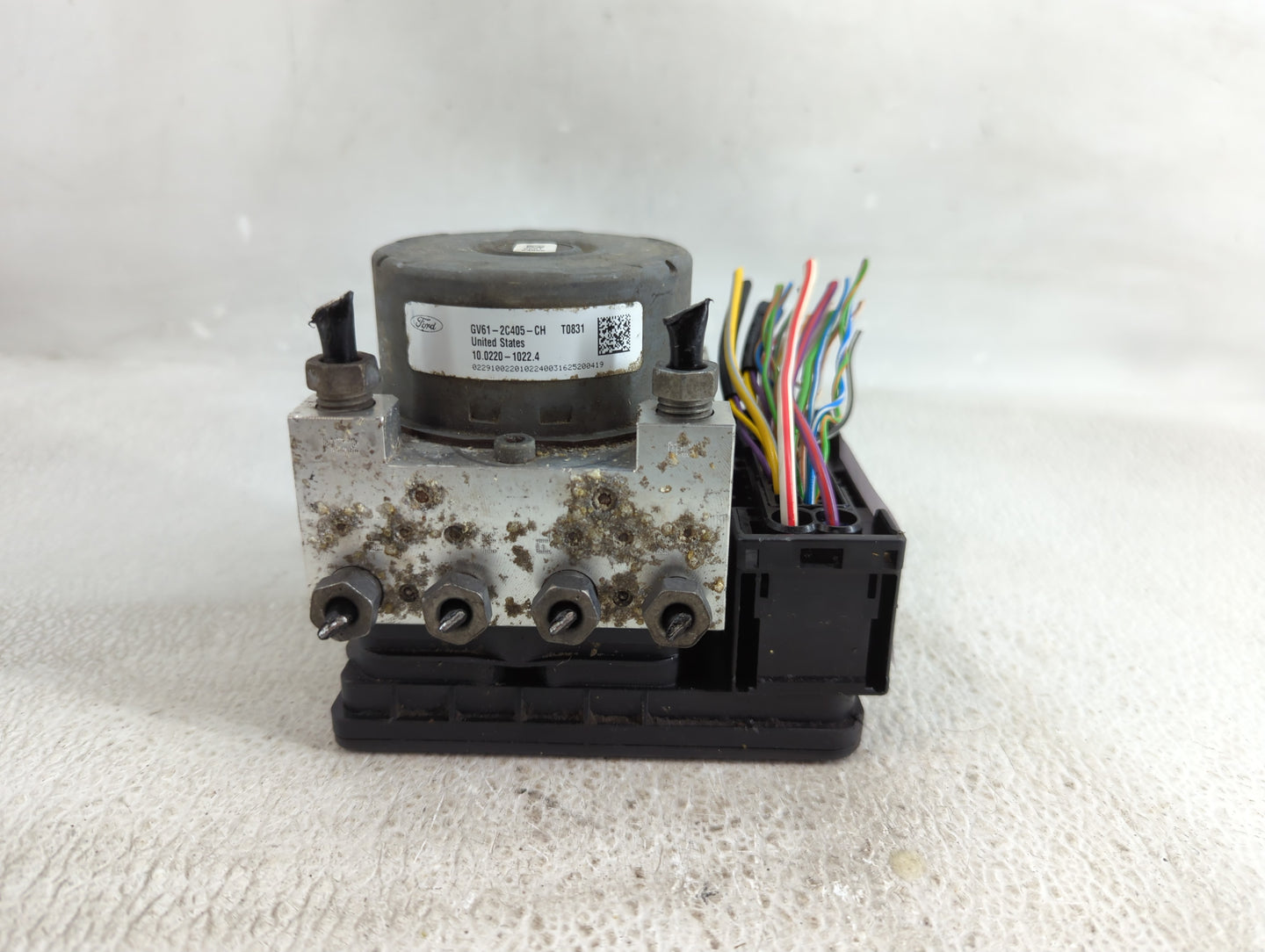 2017-2019 Ford Escape ABS Pump Control Module Replacement P/N:GV61-2C405-CH Fits Fits 2017 2018 2019 OEM Used Auto Parts - O