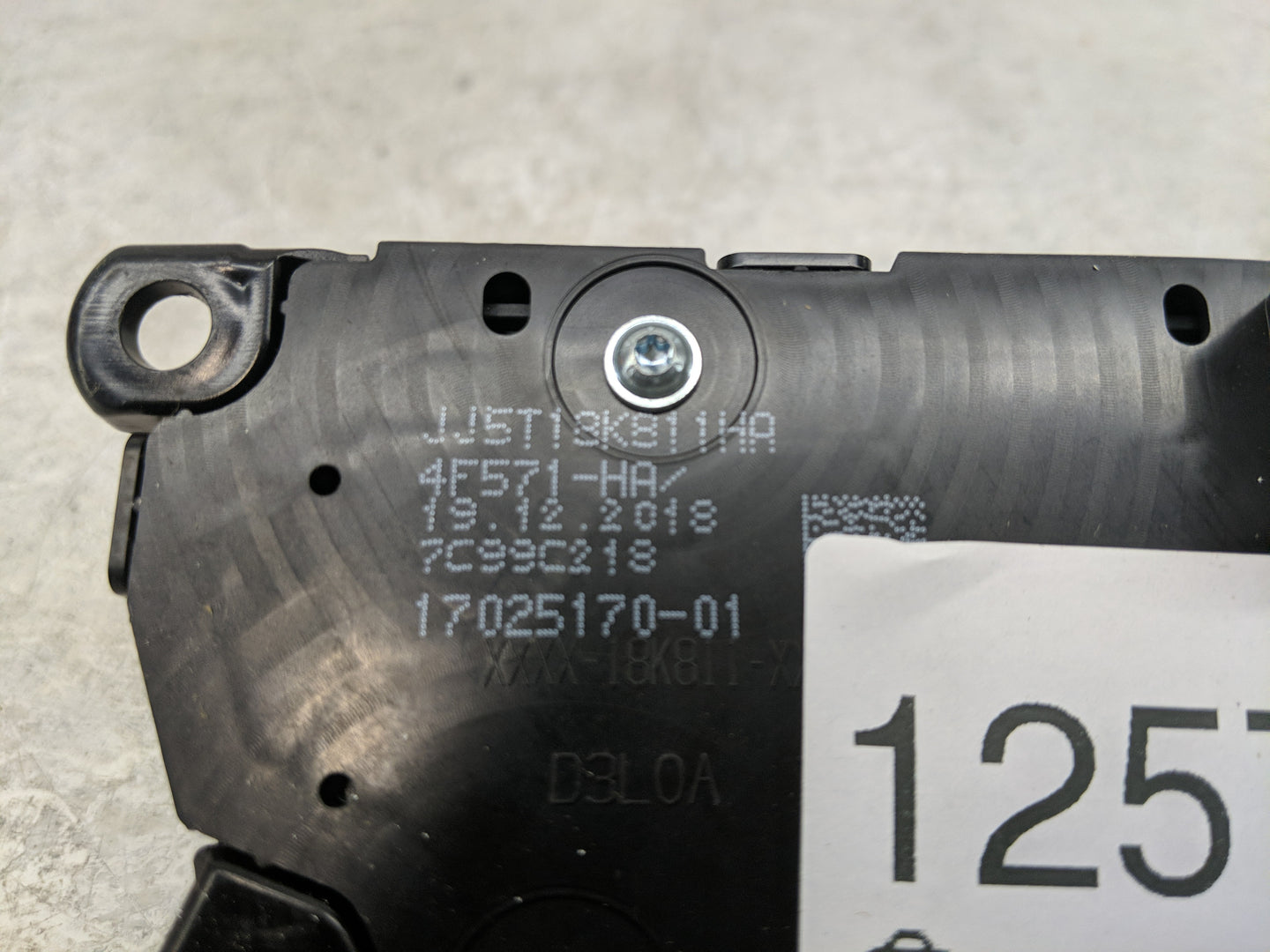 2017-2019 Ford Escape Radio Control Panel - Oemusedautoparts1.com