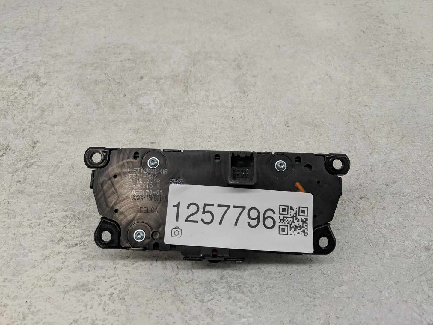 2017-2019 Ford Escape Radio Control Panel - Oemusedautoparts1.com