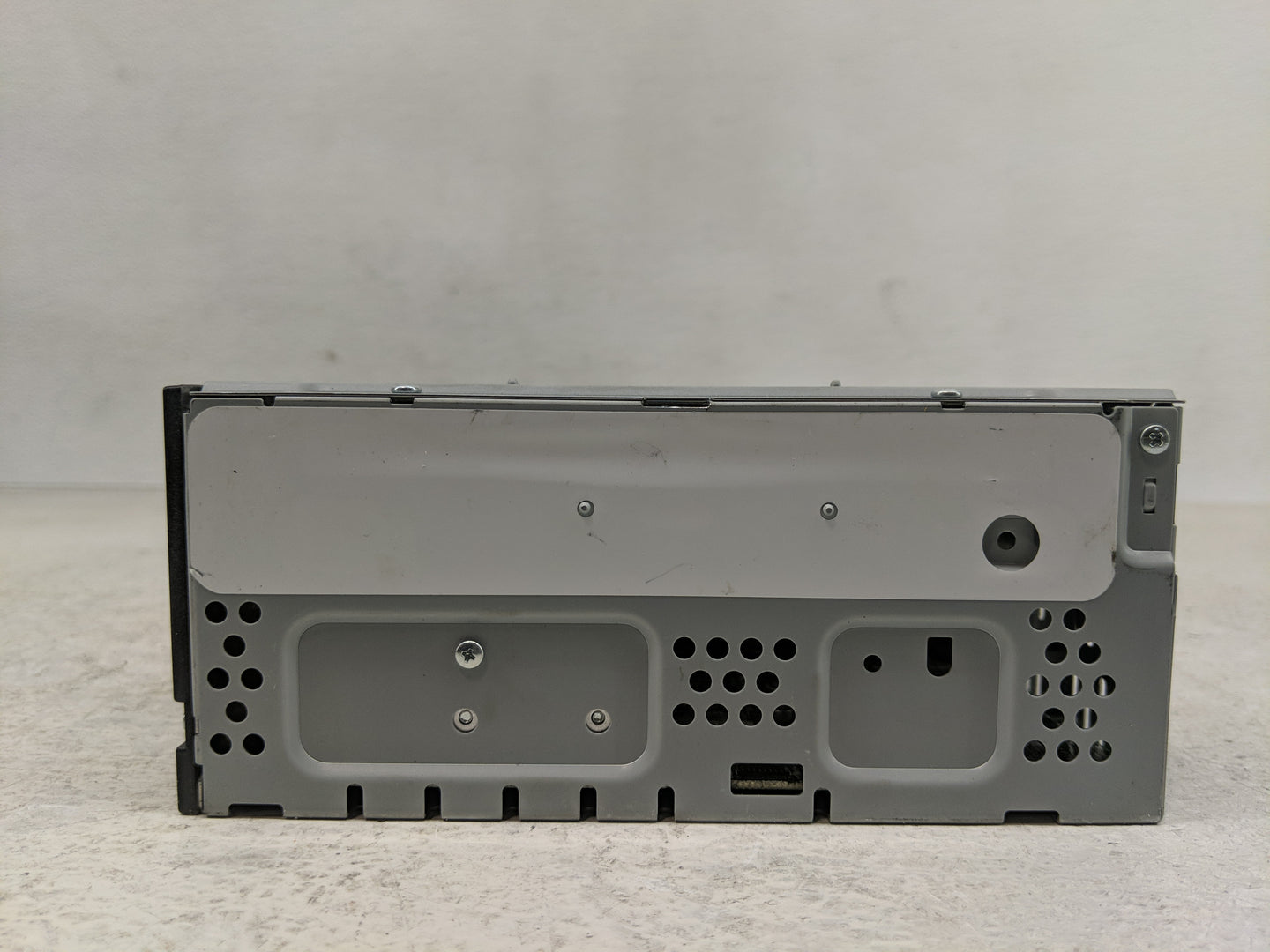 2019 Ford Escape Radio AM FM Cd Player Receiver Replacement P/N:GJ5T-19C107-KA Fits OEM Used Auto Parts - Oemusedautoparts1.