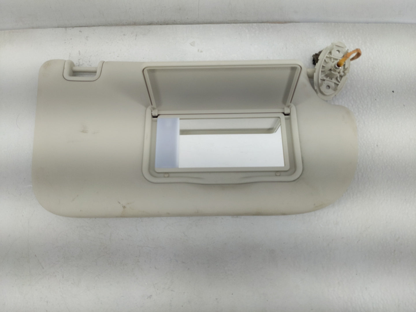 2013-2019 Ford Escape Sun Visor Shade Replacement Passenger Right Mirror Fits Fits 2013 2014 2015 2016 2017 2018 2019 OEM Us