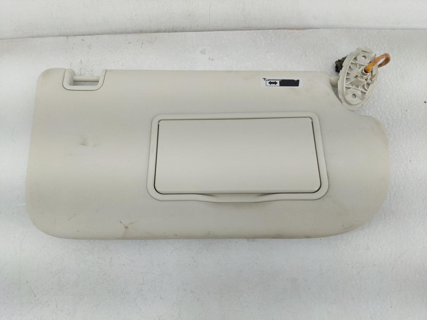 2013-2019 Ford Escape Sun Visor Shade Replacement Passenger Right Mirror Fits Fits 2013 2014 2015 2016 2017 2018 2019 OEM Us