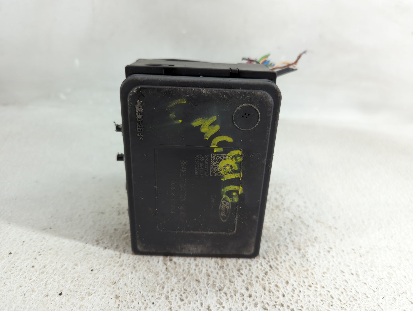 2017-2019 Ford Escape ABS Pump Control Module Replacement P/N:GV61-2C405-CL Fits Fits 2017 2018 2019 OEM Used Auto Parts - O