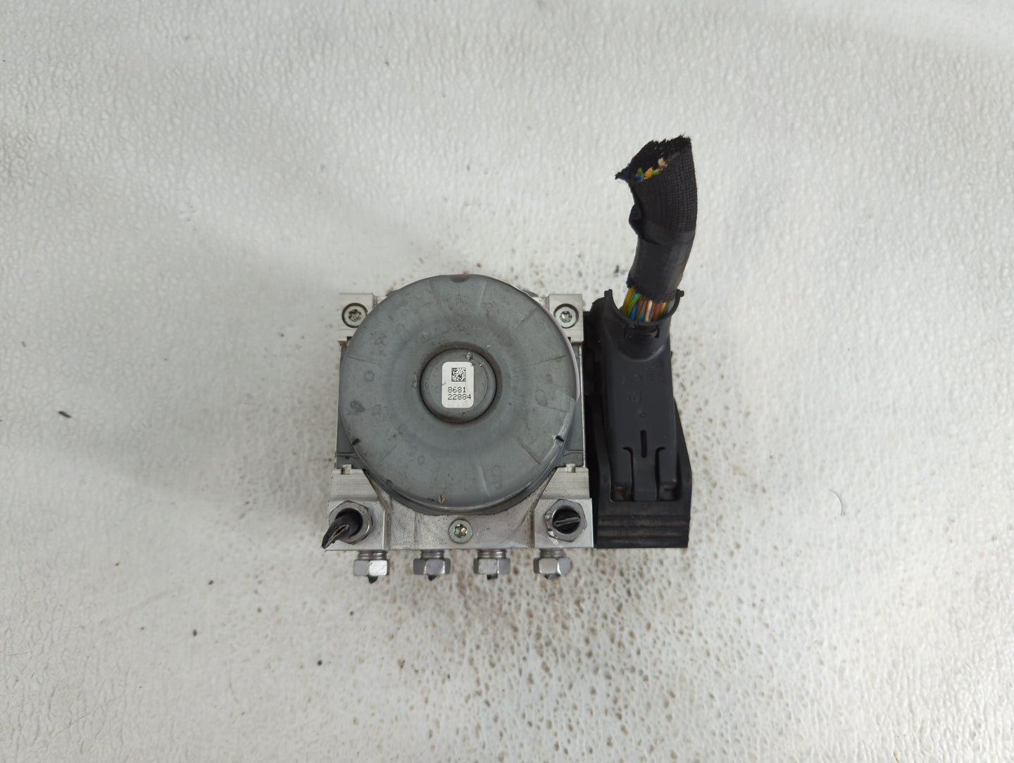 2017-2019 Ford Escape ABS Pump Control Module Replacement P/N:GV61-2C405-CL Fits Fits 2017 2018 2019 OEM Used Auto Parts - O