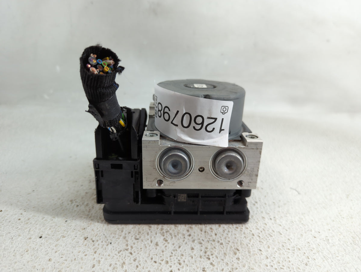 2017-2019 Ford Escape Anti-Lock Brake ABS Pump Module Actuator OEM P/N:GV61-2C405-CL Fits Fits 2017 2018 2019 OEM Used Auto 