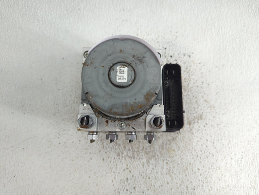 2017-2019 Ford Escape ABS Pump Control Module Replacement P/N:GV61-2C405-CL Fits Fits 2017 2018 2019 OEM Used Auto Parts