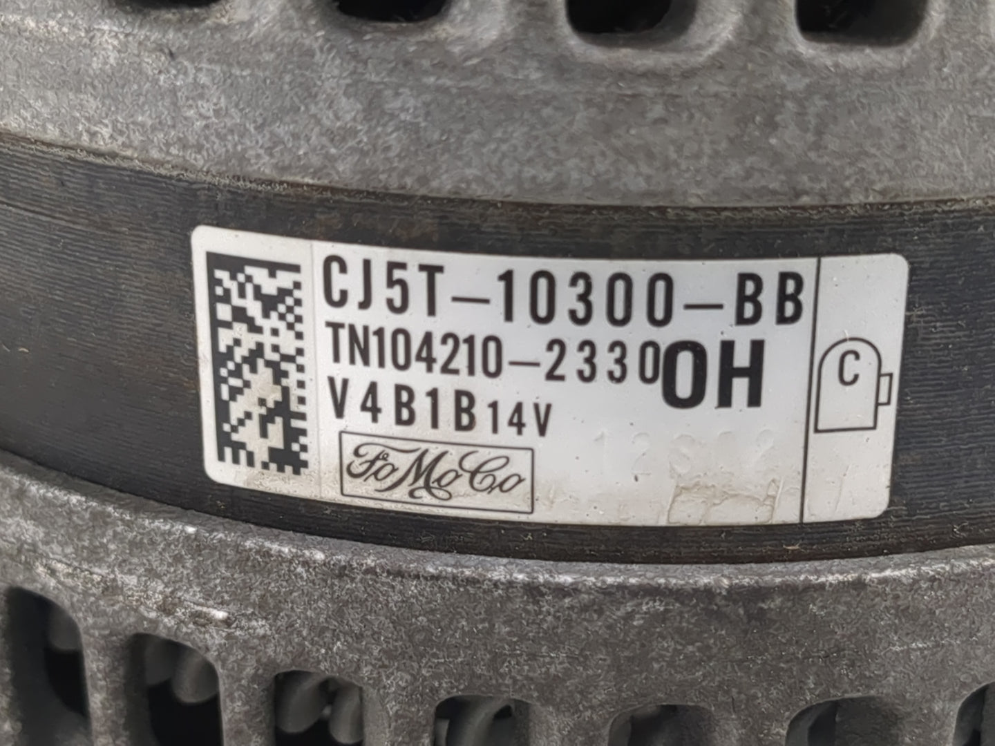 2013-2019 Ford Escape Alternator Replacement Generator Charging Assembly Engine OEM P/N:TN104210-2330 CJ5T-10300-BB Fits OEM