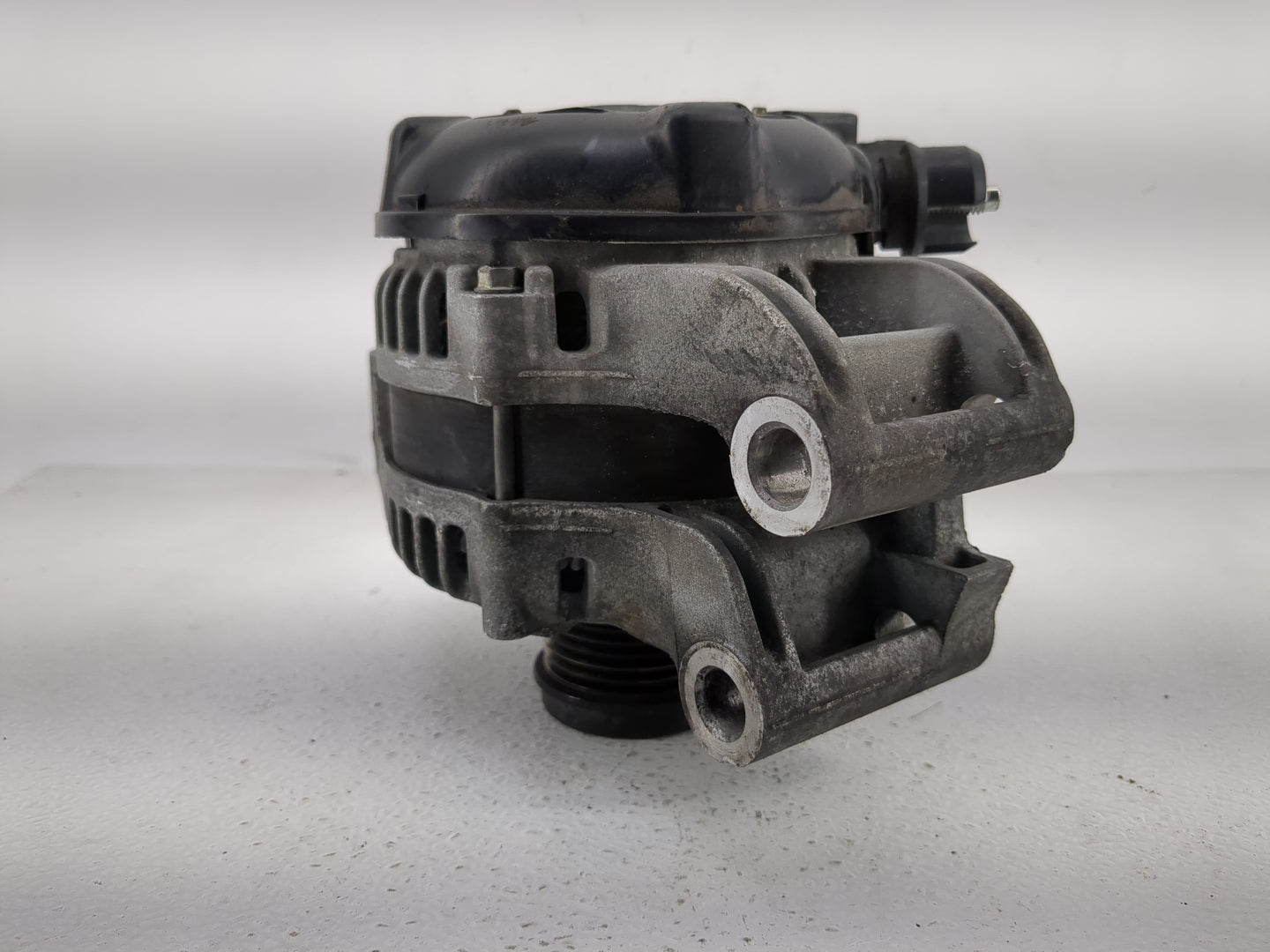 2013-2019 Ford Escape Alternator Replacement Generator Charging Assembly Engine OEM P/N:TN104210-2330 CJ5T-10300-BB Fits OEM