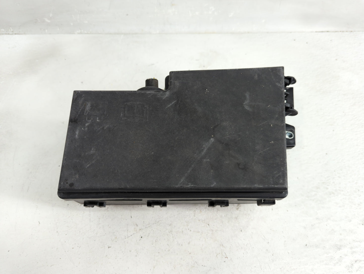 2019 Ford Escape Fusebox Fuse Box Panel Relay Module P/N:GJ7T-14A076-CA 19648 000 002, 21090 000 001 Fits OEM Used Auto Part