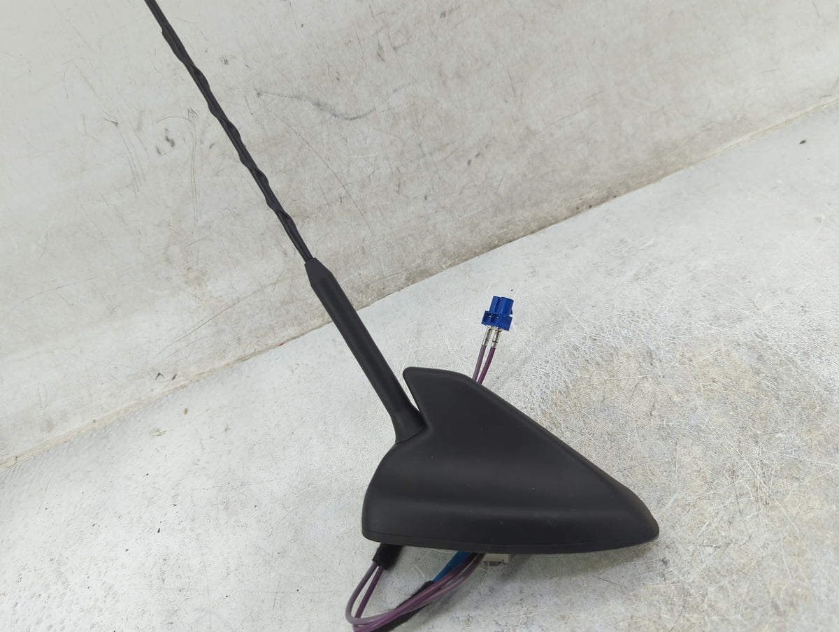 Ford Escape Antenna - Oem 1271837 - Oemusedautoparts1.com