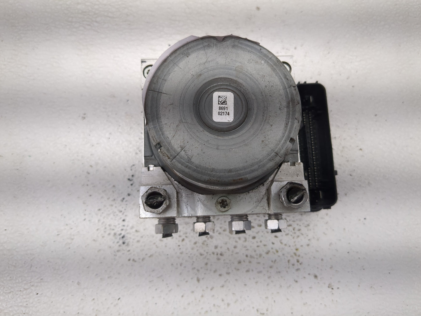 2017-2019 Ford Escape ABS Pump Control Module Replacement P/N:GV61-2C405-CH Fits Fits 2017 2018 2019 OEM Used Auto Parts - O