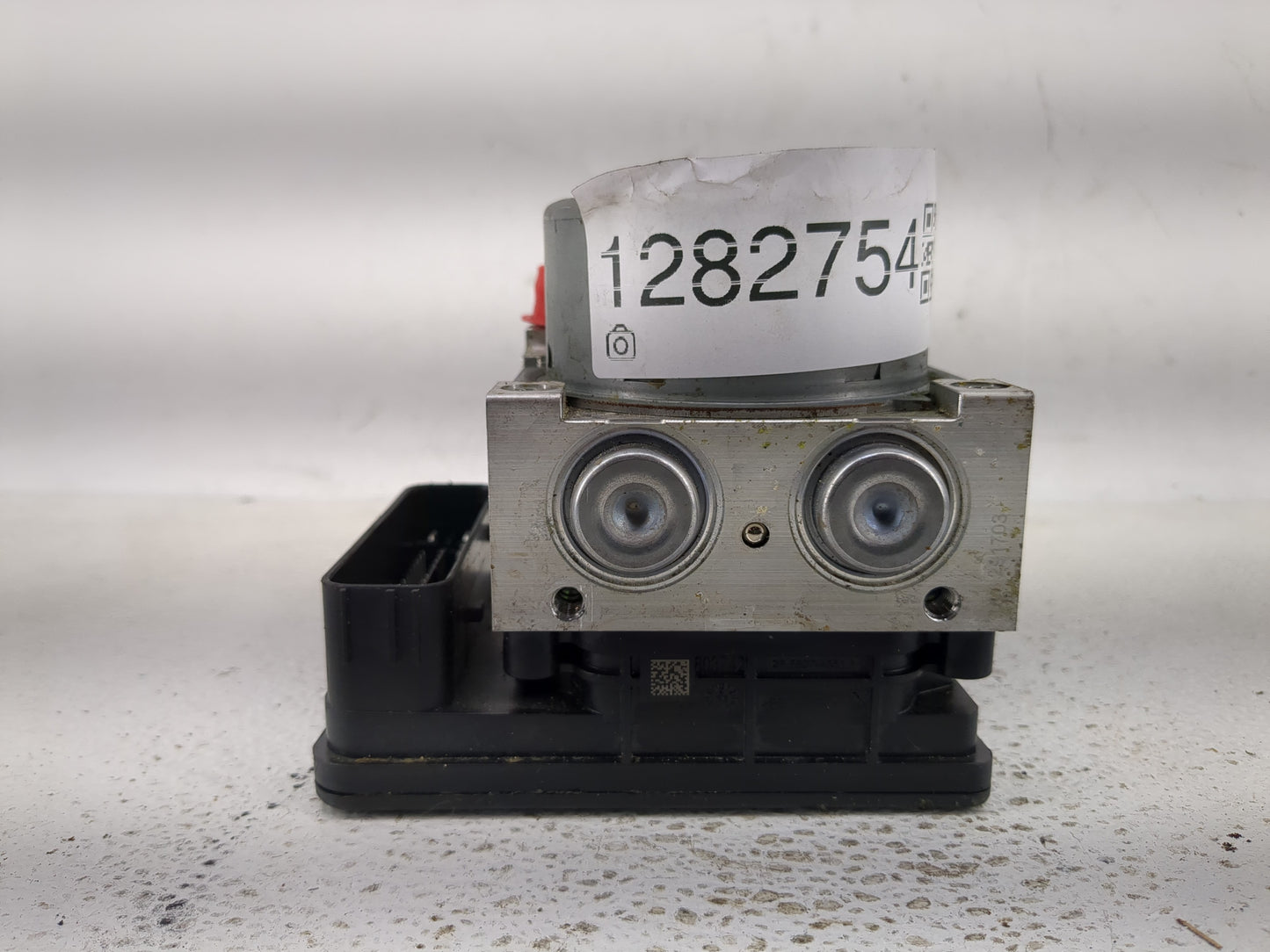 2017-2019 Ford Escape ABS Pump Control Module Replacement P/N:GV61-2C405-CL GV61-2C405-CH Fits Fits 2017 2018 2019 OEM Used 