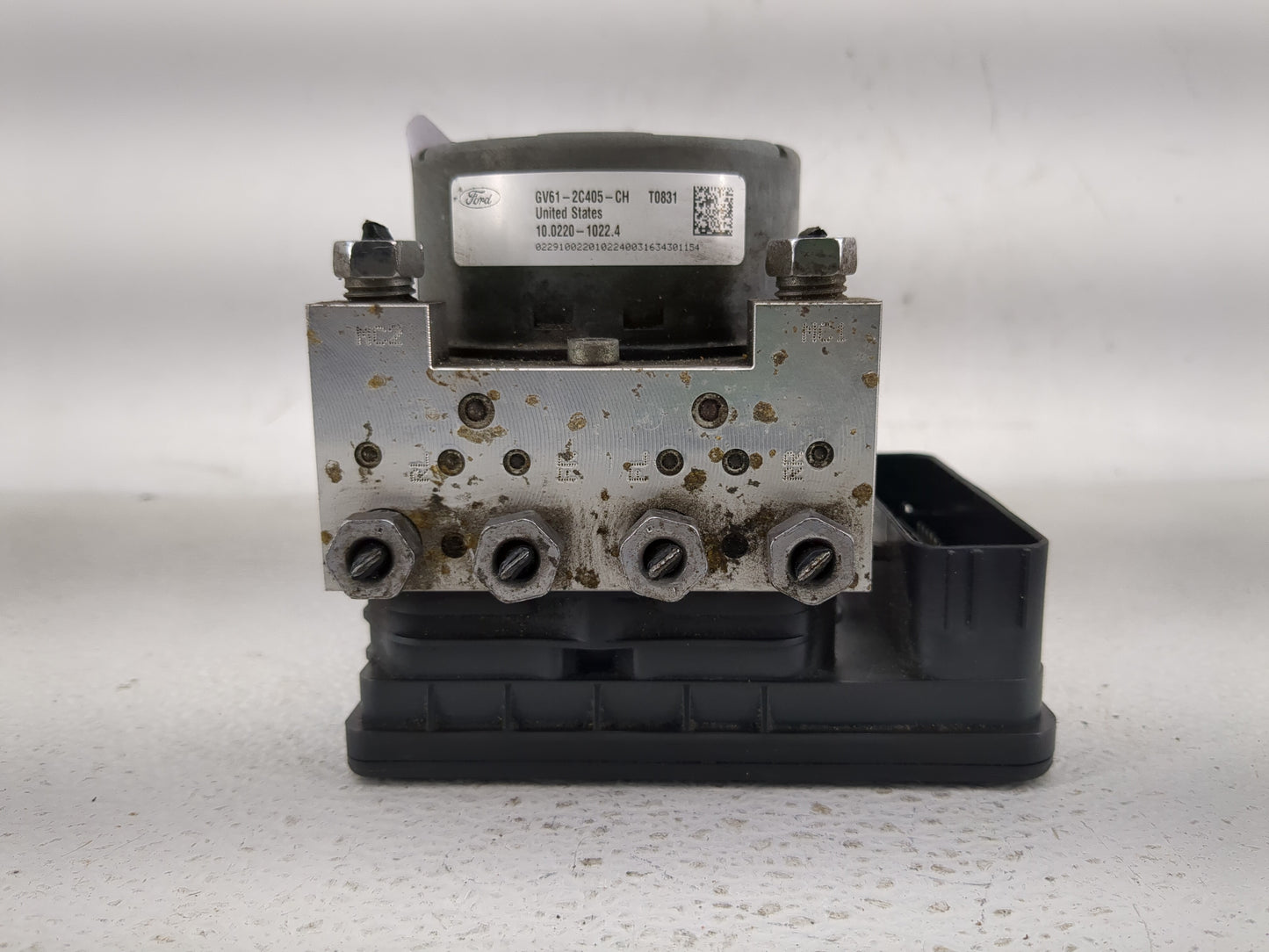 2017-2019 Ford Escape ABS Pump Control Module Replacement P/N:GV61-2C405-CL GV61-2C405-CH Fits Fits 2017 2018 2019 OEM Used 