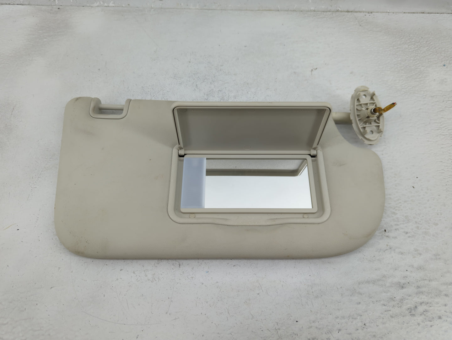 2013-2019 Ford Escape Sun Visor Shade Replacement Driver Left Mirror Fits Fits 2013 2014 2015 2016 2017 2018 2019 OEM Used A