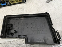 2019 Ford Escape Fusebox Fuse Box Panel Relay Module P/N:GJ7T-14A076-CA AV6T-14A067-AD Fits OEM Used Auto Parts - Oemusedaut
