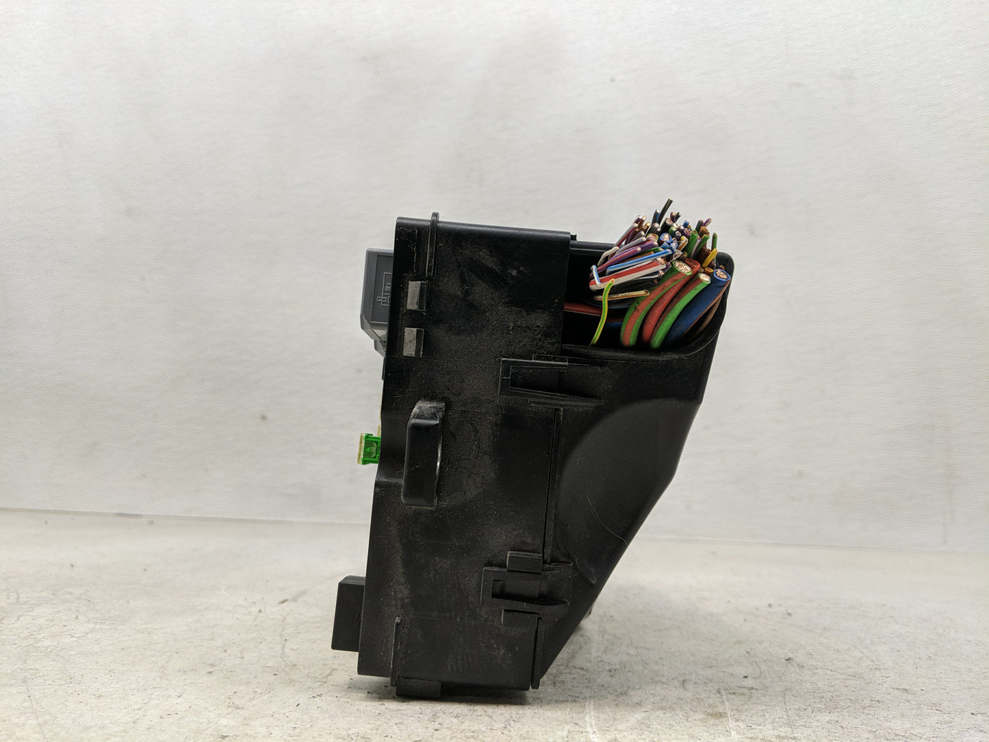 2019 Ford Escape Fusebox Fuse Box Panel Relay Module P/N:GJ7T-14A076-CA AV6T-14A067-AD Fits OEM Used Auto Parts - Oemusedaut
