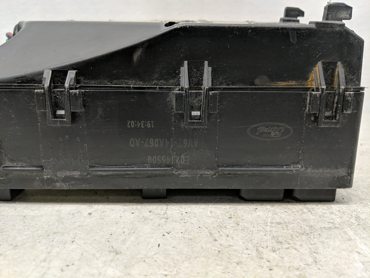 2019 Ford Escape Fusebox Fuse Box Panel Relay Module P/N:GJ7T-14A076-CA AV6T-14A067-AD Fits OEM Used Auto Parts - Oemusedaut