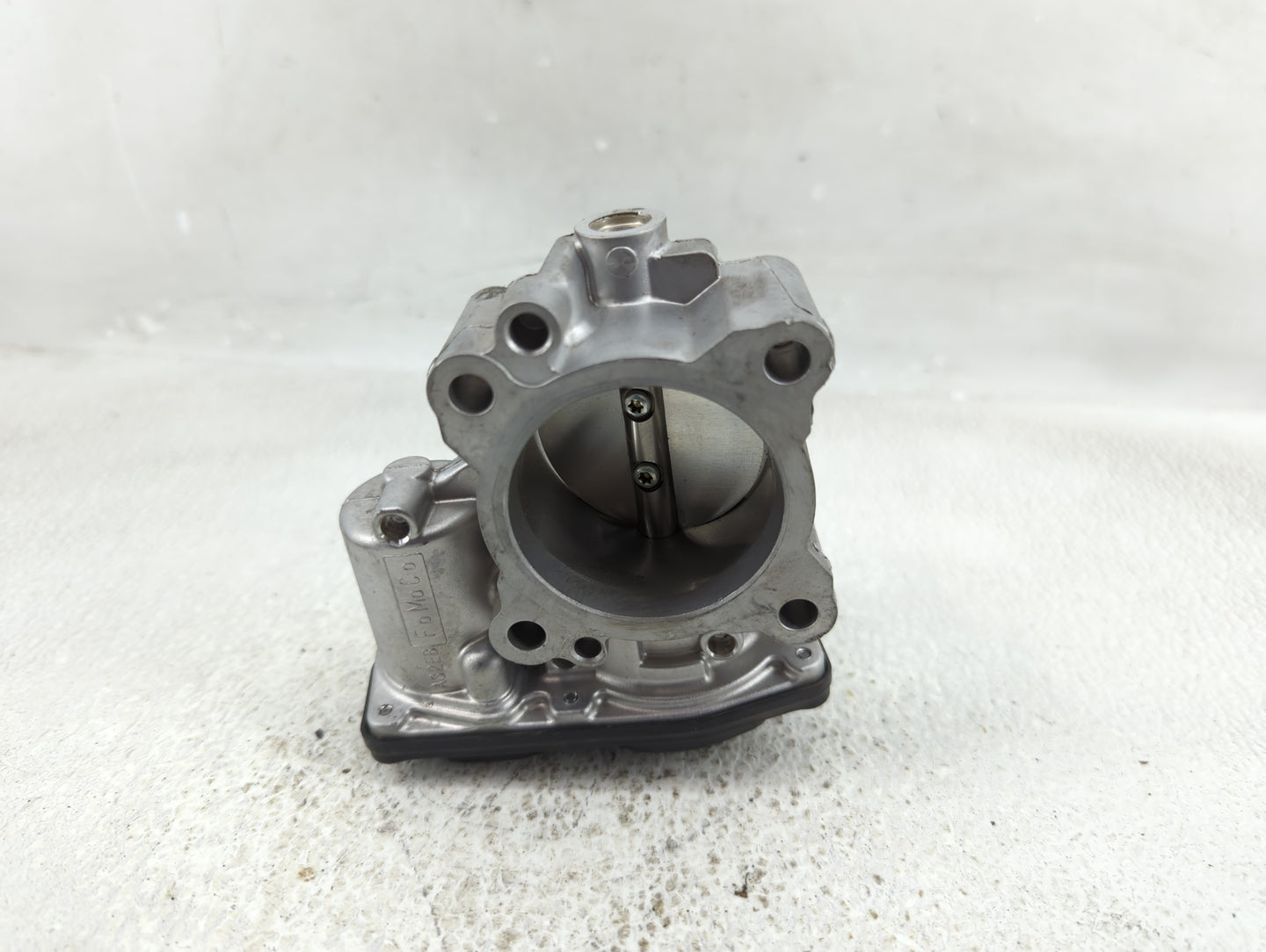 2017-2019 Ford Escape Throttle Body P/N:DS7G-9F991-CA Fits Fits 2014 2015 2016 2017 2018 2019 2020 OEM Used Auto Parts - Oem